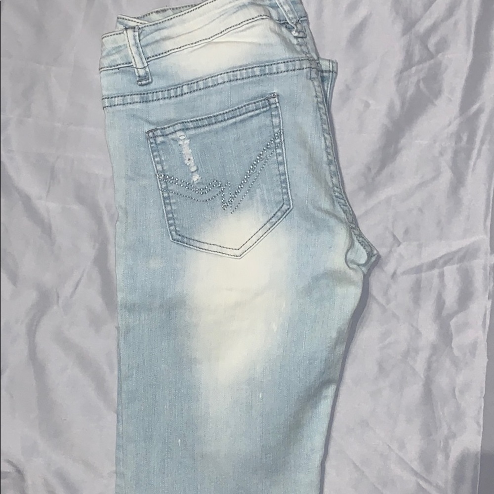 Jeans - Picture 2 of 4